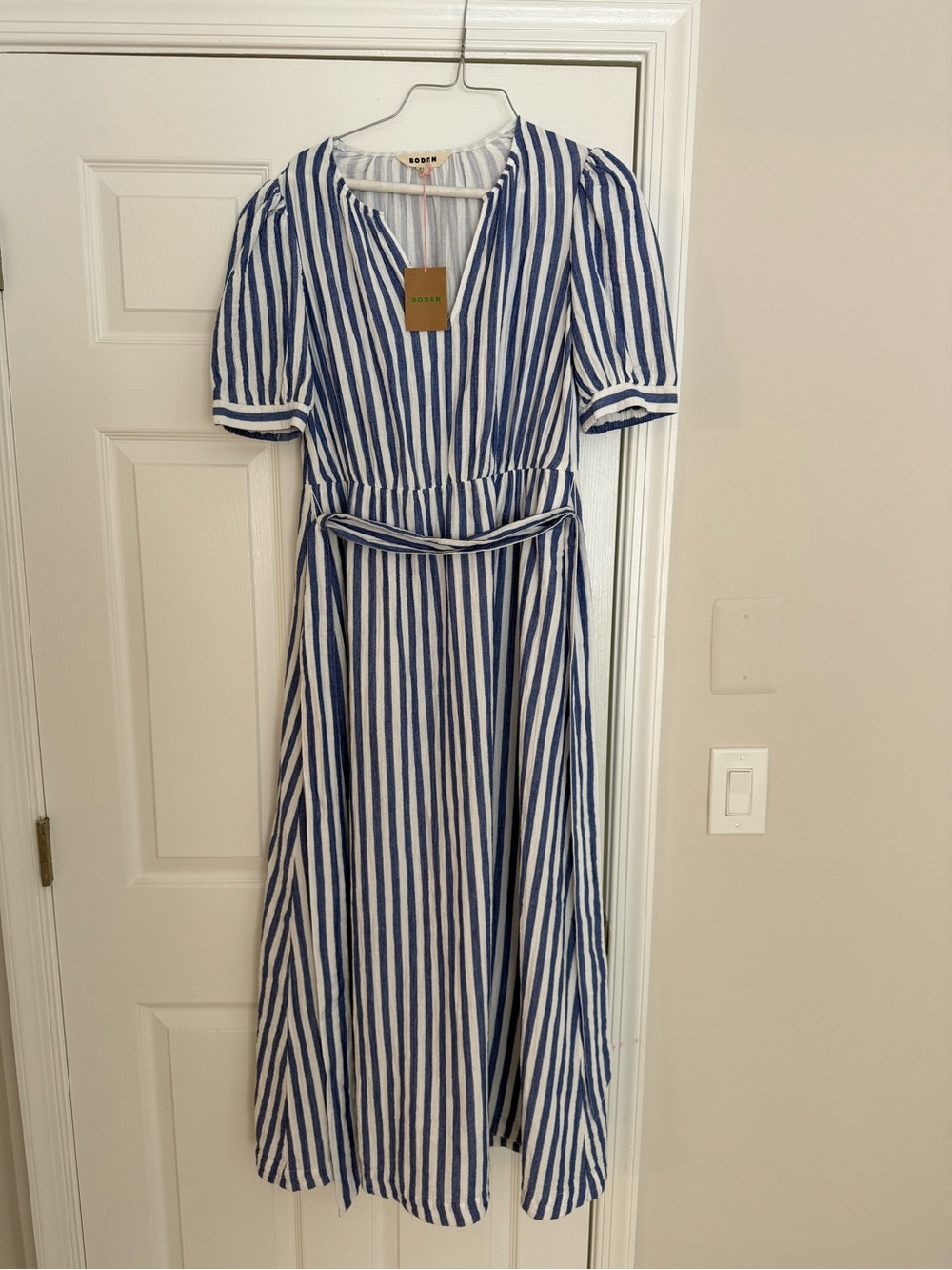 NWT Boden Double Cloth Striped V-Neck Midi Dress - Picture 2 of 5